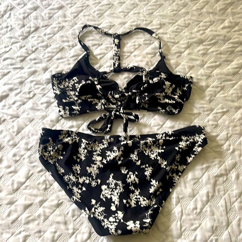 Carve Designs Bikini hillside black and white size S/M